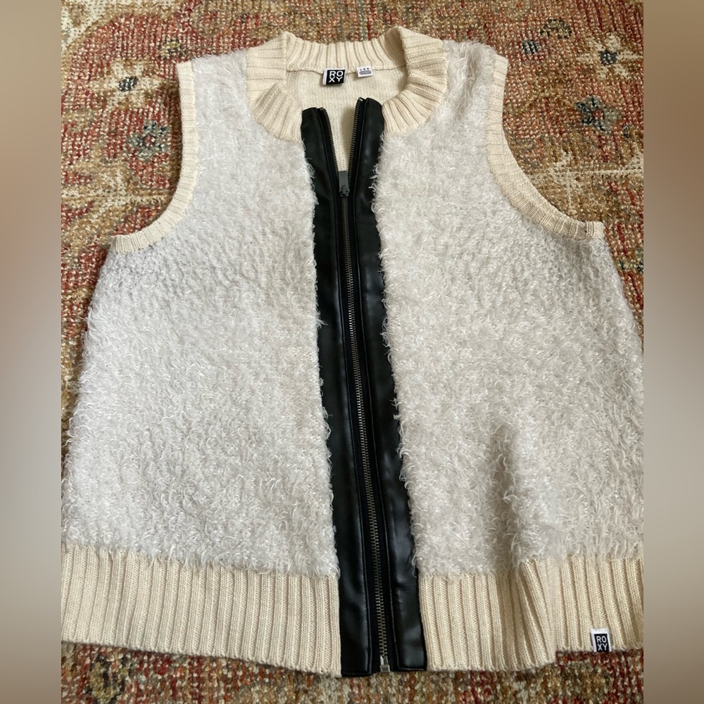Roxy Vest Zippered